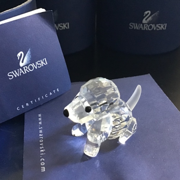 Swarovski sitting Beagle 🐶 - Picture 3 of 4